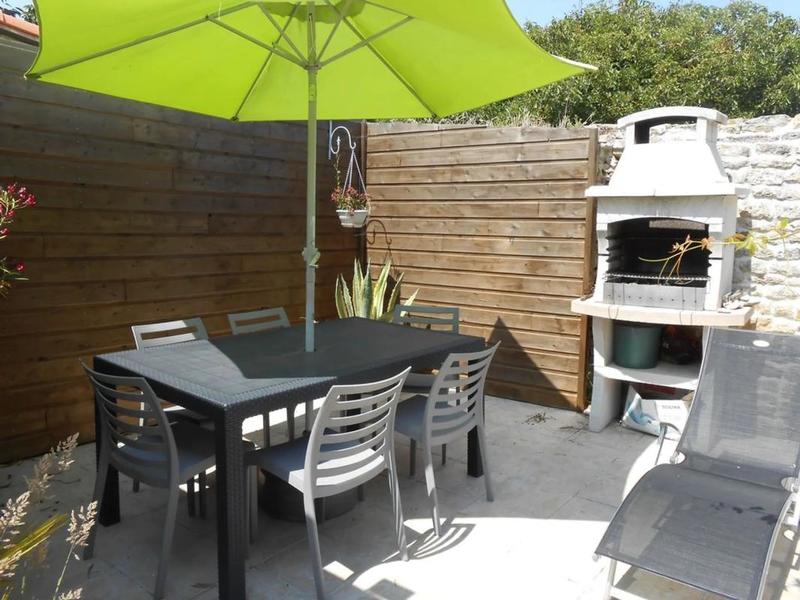 Propriété - 148 m² - 6 pièces