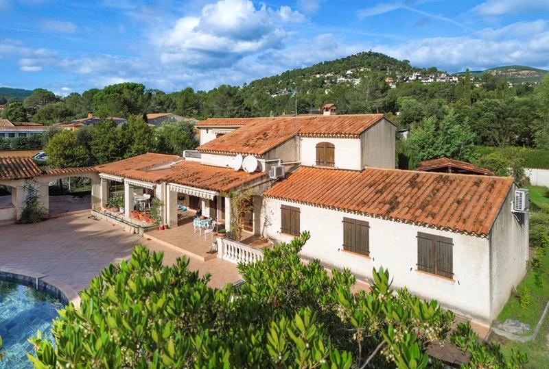 Villa - 175 m² - 7 pièces