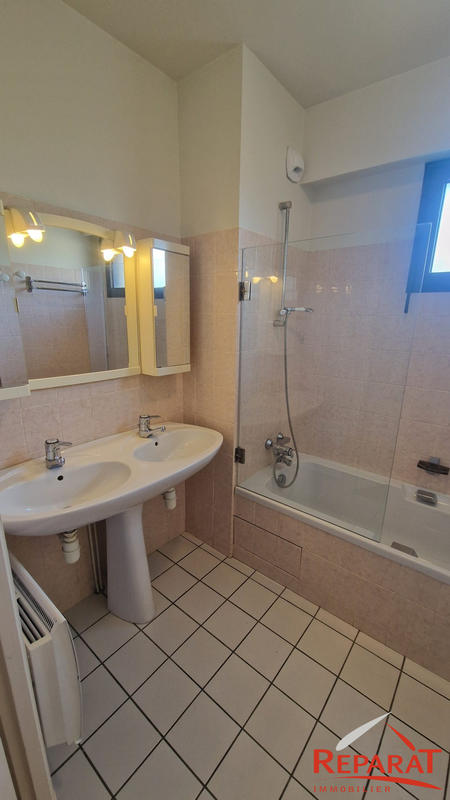 Appartement - 97 m² - 4 pièces