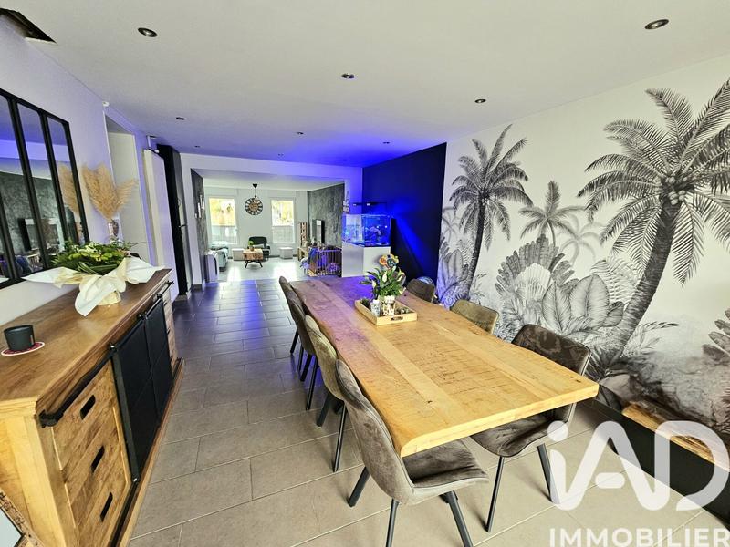 Maison - 128 m² - 6 pièces