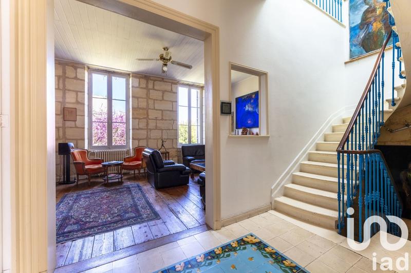 Maison - 200 m² - 8 pièces