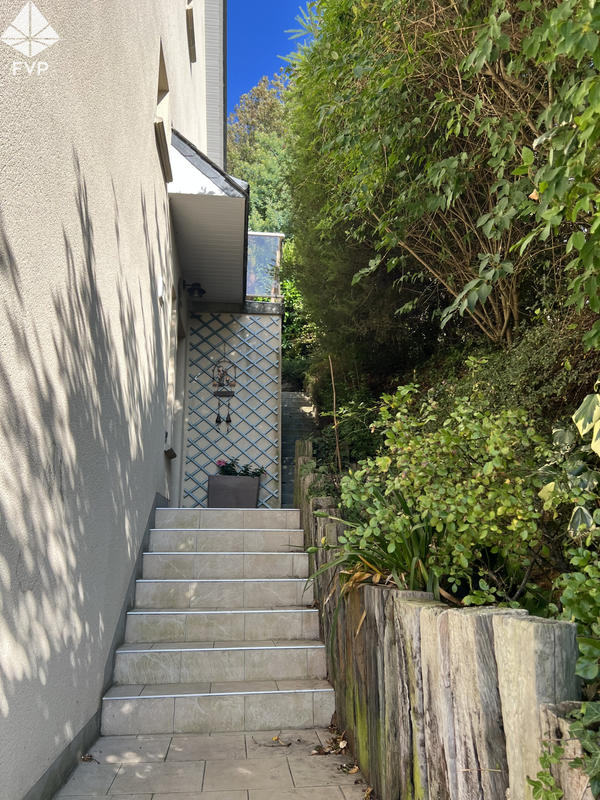 Maison - 121 m² - 4 pièces