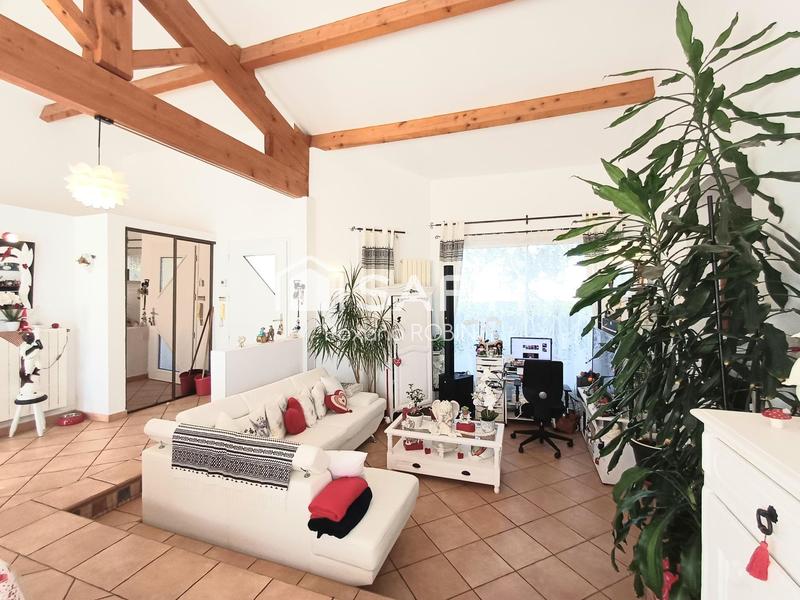 Maison - 130 m² - 5 pièces