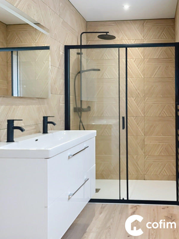 Maison - 97 m² - 4 pièces