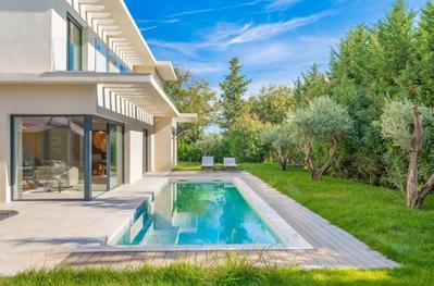 Villa - 400 m² - 7 pièces