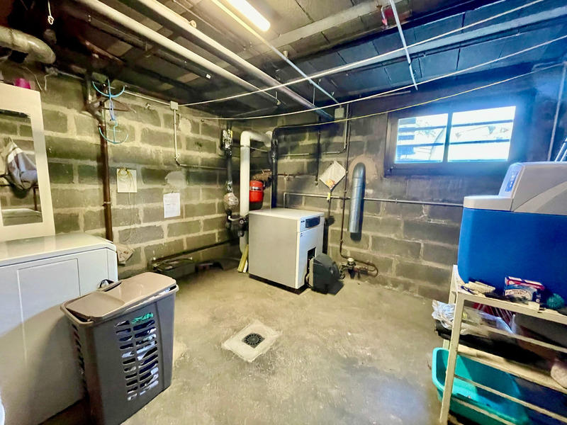 Maison - 160 m² - 7 pièces