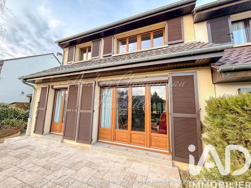 Maison - 123 m² - 7 pièces