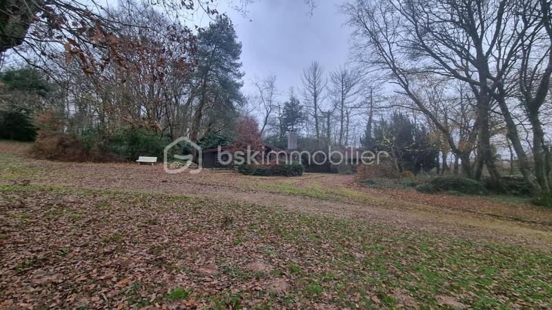 Propriété - 220 m² - 7 pièces