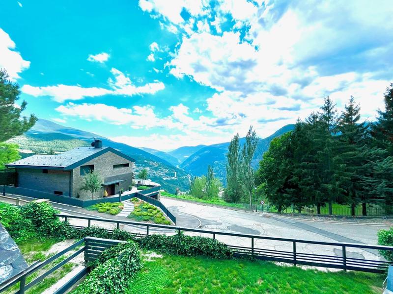 Maison - 475 m² - 8 pièces