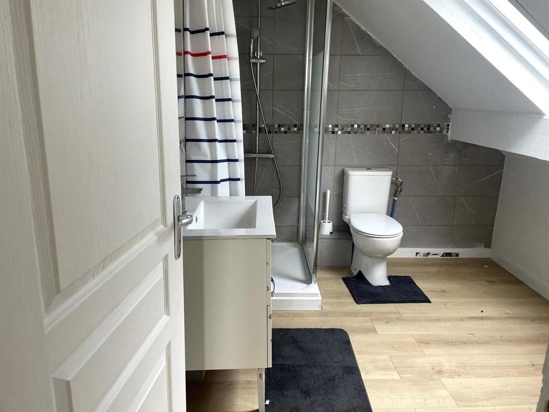 Appartement - 81 m² - 5 pièces