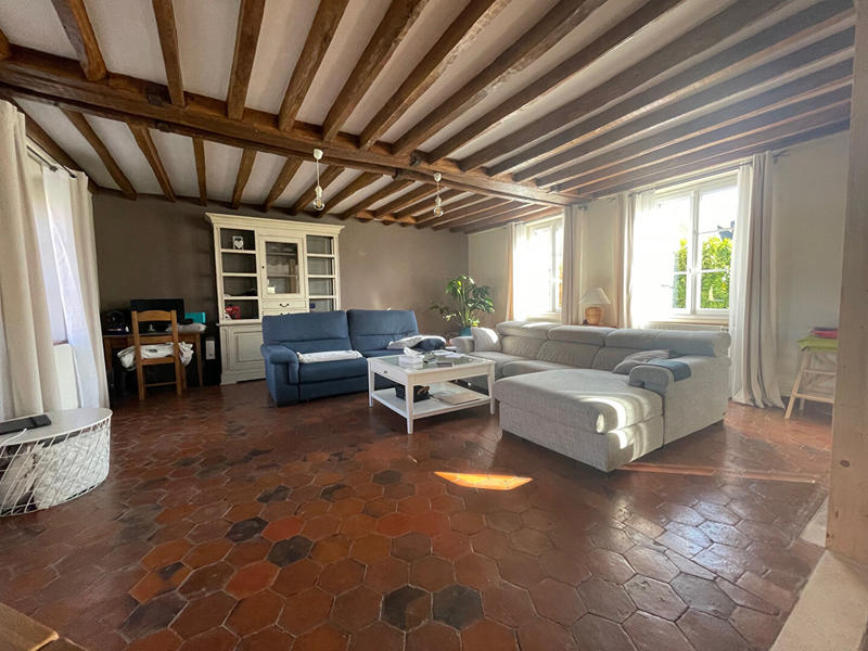 Maison - 143 m² - 5 pièces