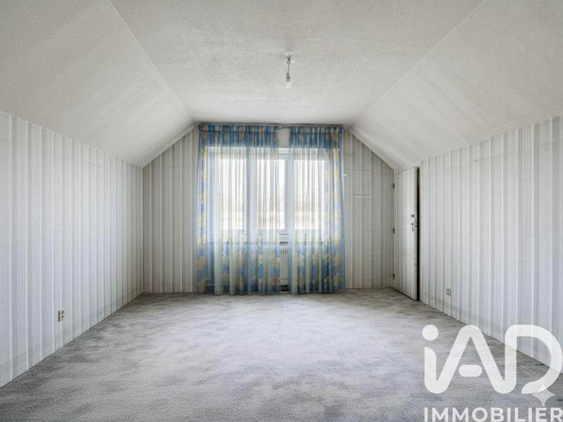 Maison - 168 m² - 7 pièces