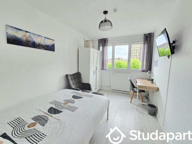 Chambre - 10 m² - 1 pièce