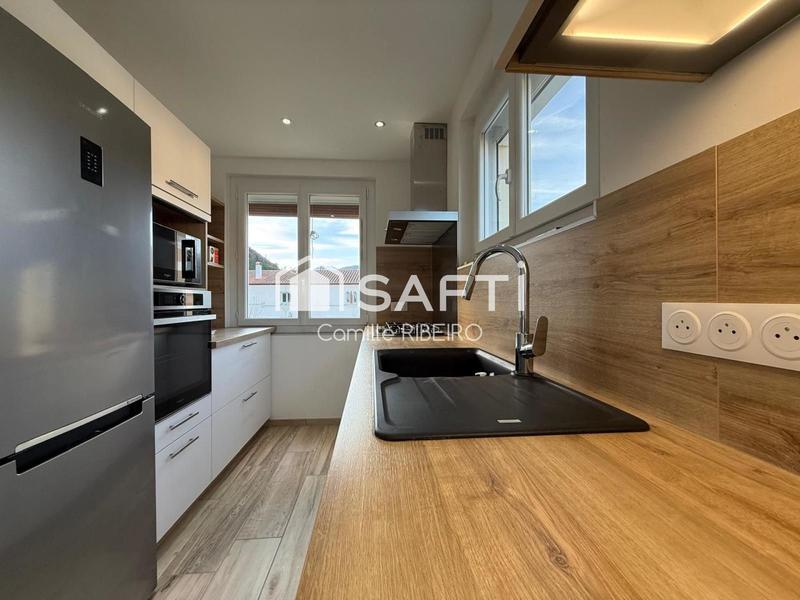 Maison - 95 m² - 4 pièces