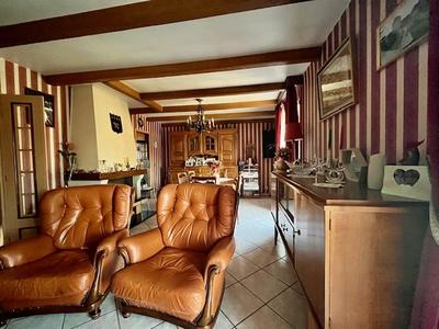 Maison - 145 m² - 7 pièces