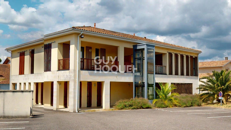 Appartement - 97 m² - 4 pièces