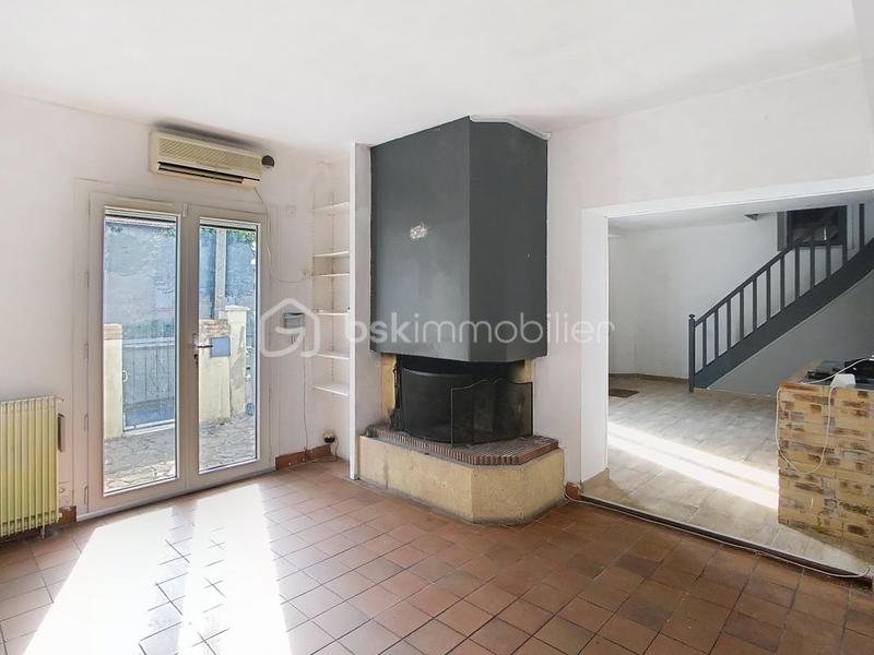 Maison - 182 m² - 8 pièces