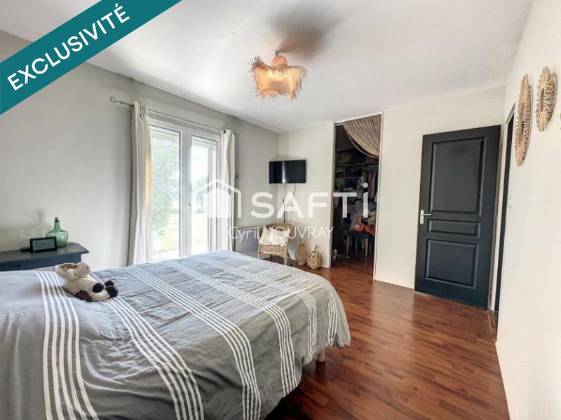 Maison - 140 m² - 6 pièces