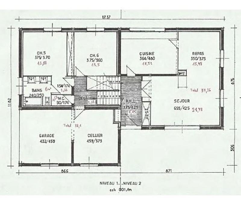 Maison traditionnelle - 186 m² - 8 pièces