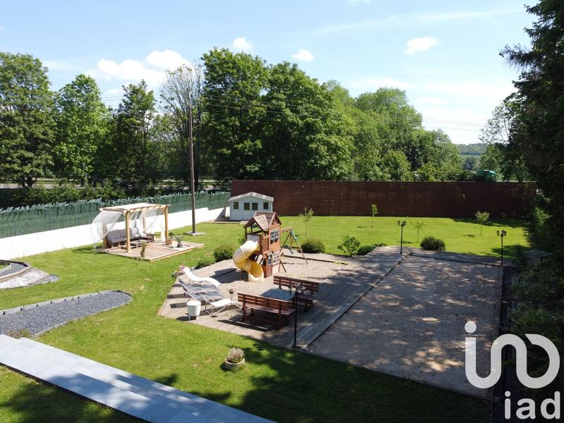 Maison de maîtres - 250 m² - 6 pièces