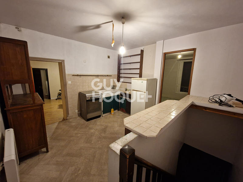 Maison - 342 m² - 14 pièces