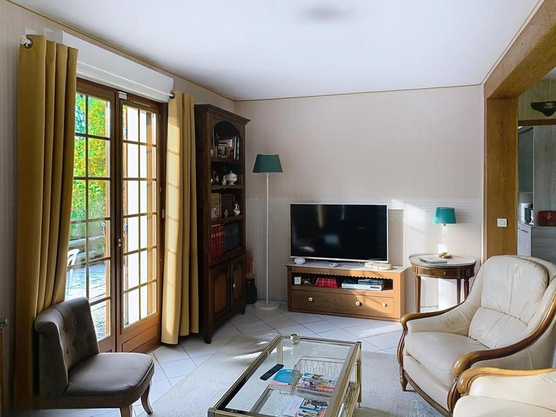 Maison - 136 m² - 7 pièces