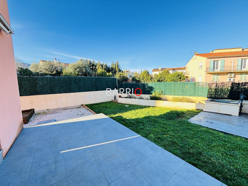 Villa - 75 m² - 3 pièces