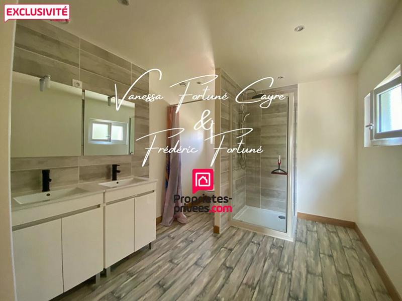 Maison - 200 m² - 4 pièces