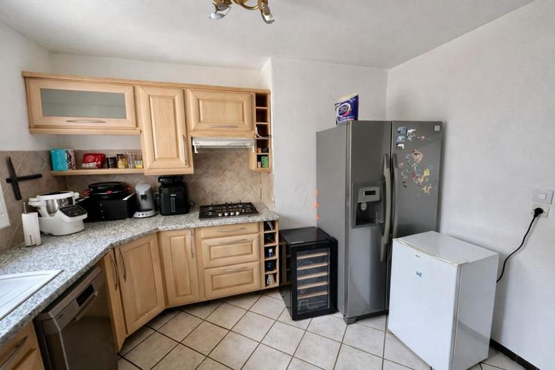 Appartement - 76 m² - 4 pièces