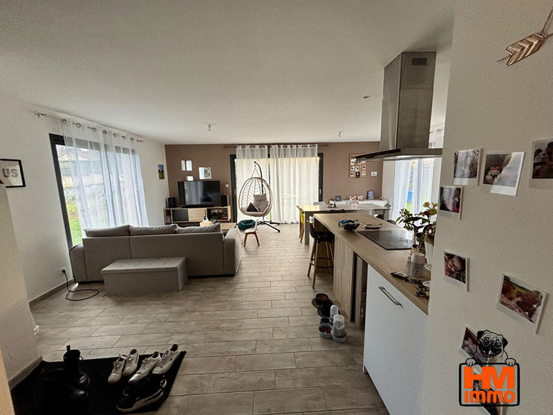 Maison - 98 m² - 4 pièces