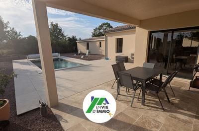 Maison - 138 m² - 7 pièces