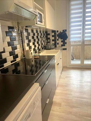 Chambre - 13 m² - 1 pièce