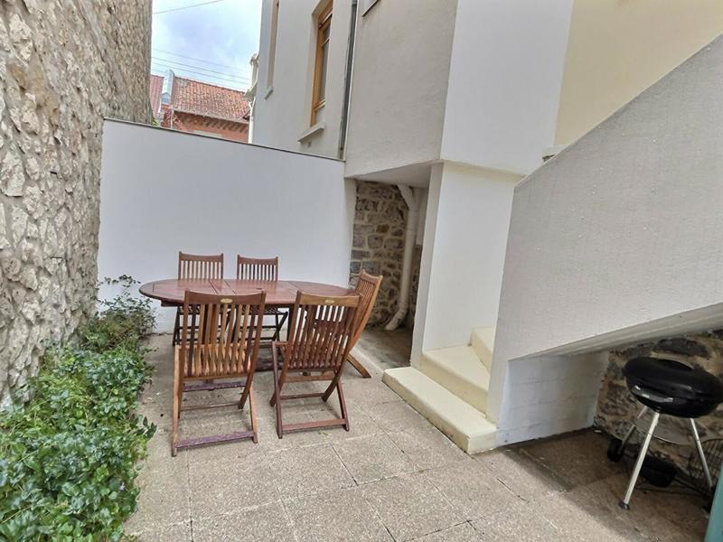 Villa - 130 m² - 8 pièces