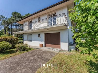 Maison - 163 m² - 5 pièces