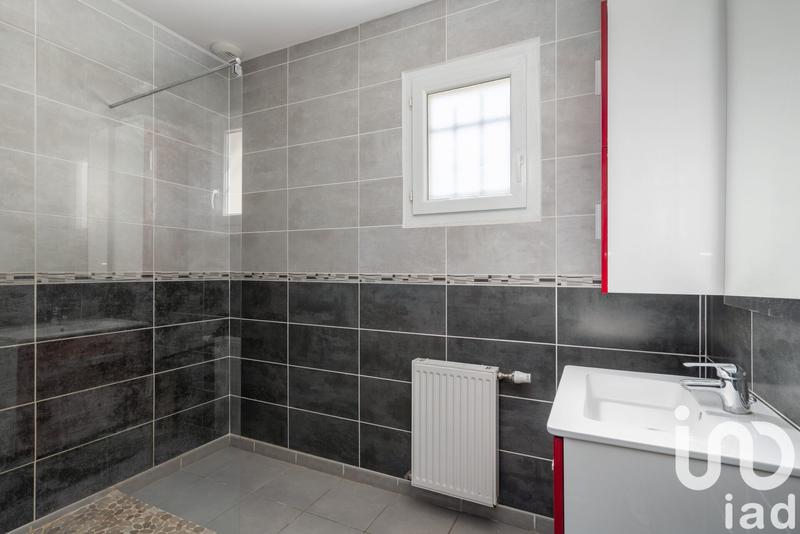 Maison - 96 m² - 5 pièces