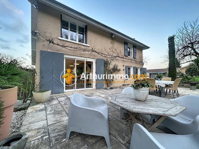 Maison - 140 m² - 5 pièces