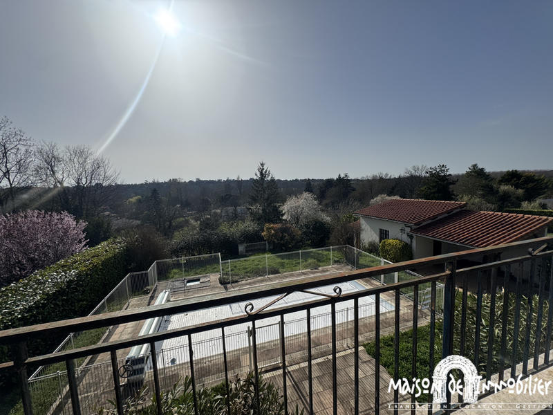 Maison - 191 m² - 5 pièces