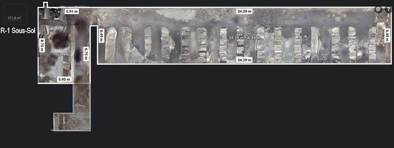 Maison - 900 m² - 1 pièce