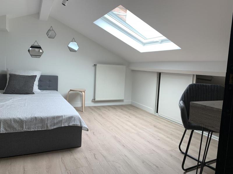 Appartement - 157 m² - 8 pièces