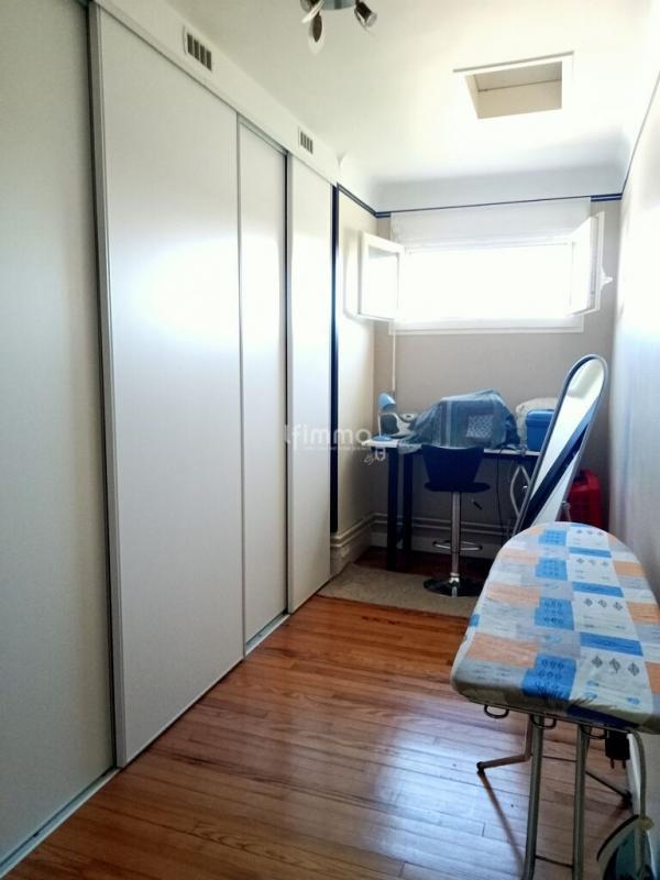 Maison - 216 m² - 6 pièces