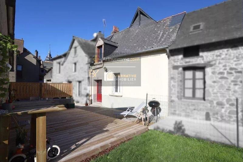 Maison - 88 m² - 4 pièces