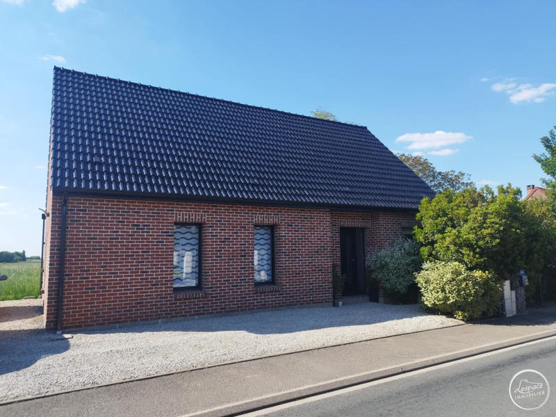 Maison - 85 m² - 5 pièces