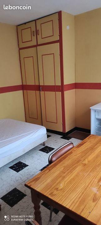 Immeuble - 160 m² - 9 pièces