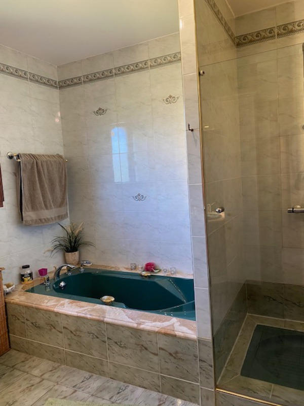 Maison - 175 m² - 7 pièces