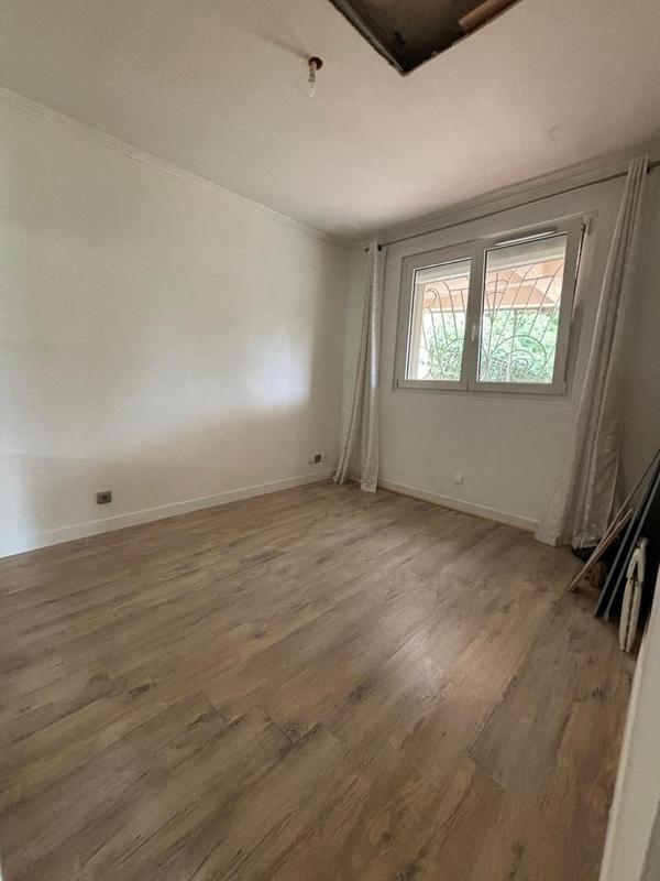 Appartement - 77 m² - 4 pièces