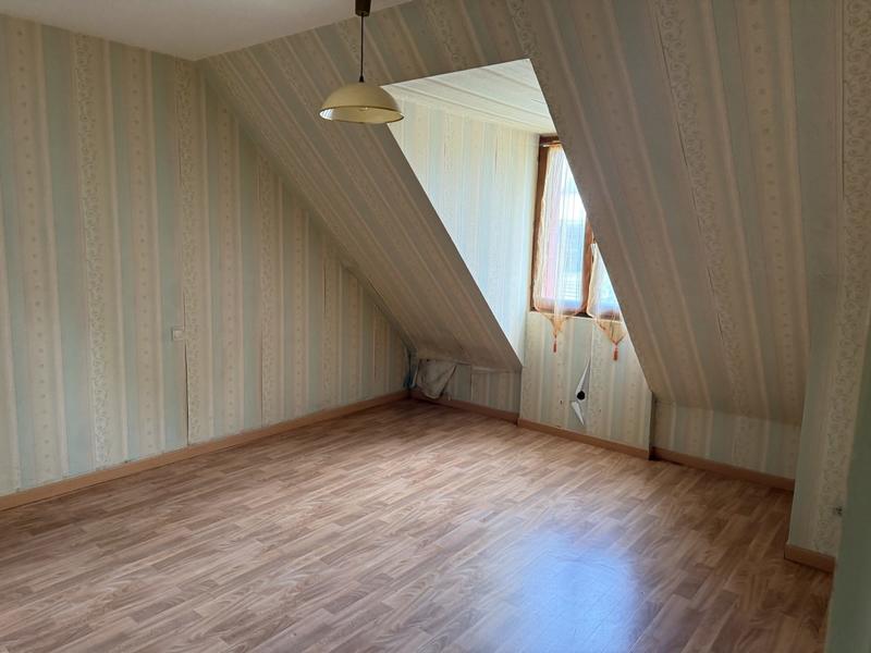 Maison - 101 m² - 6 pièces