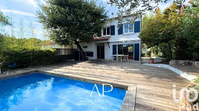 Maison - 102 m² - 5 pièces