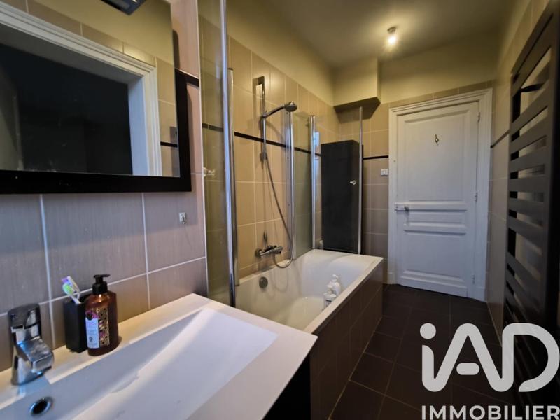 Maison - 287 m² - 12 pièces