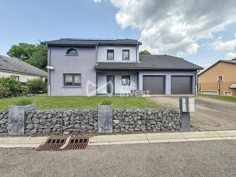 Maison - 153 m² - 10 pièces