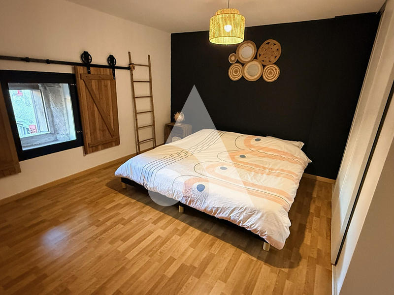 Maison - 153 m² - 5 pièces